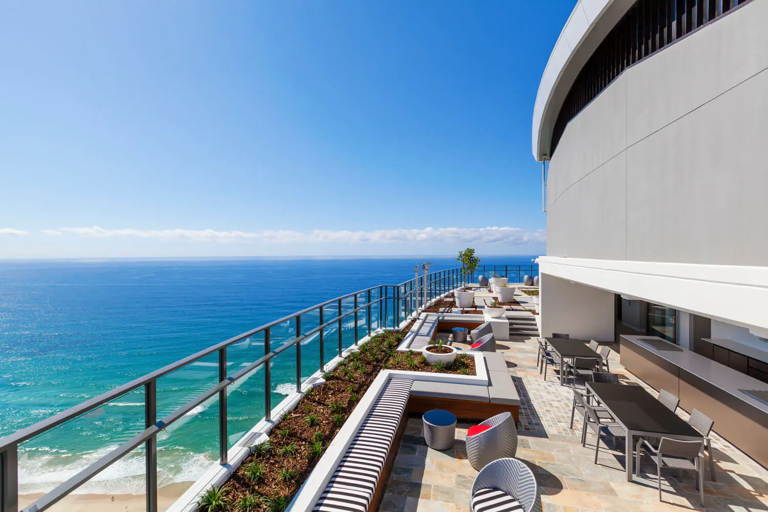 Rhapsody exterior